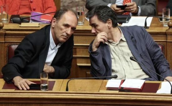 Δεν τα βρίσκουν για ΕΚΑΣ – «κόκκινα δάνεια» Αθήνα – δανειστές