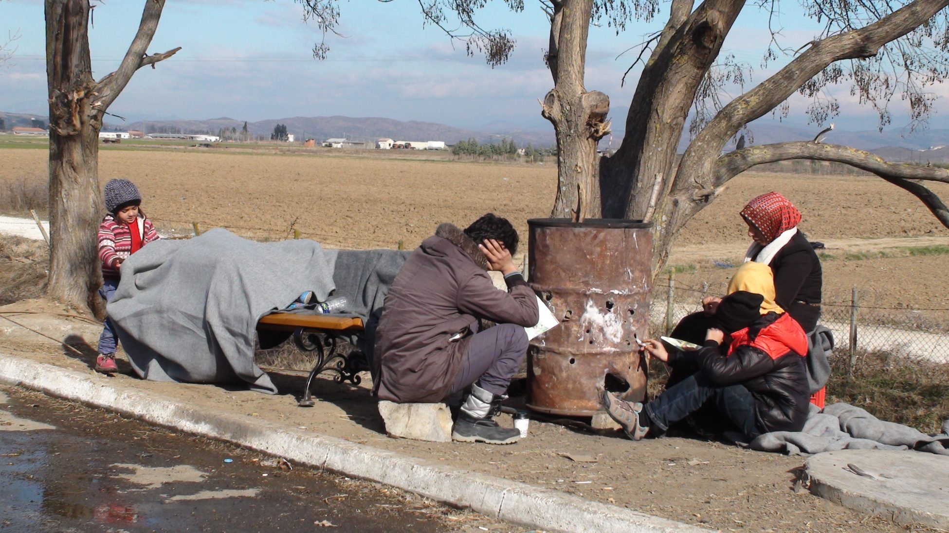Ειδομένη: Κολαστήριο προσφύγων με παρεμπόριο, ναρκωτικά και πορνεία