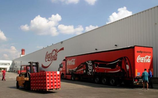 Coca Cola: Διανομή μερίσματος 0,4 ευρώ/μετοχή και αλλαγές στο ΔΣ
