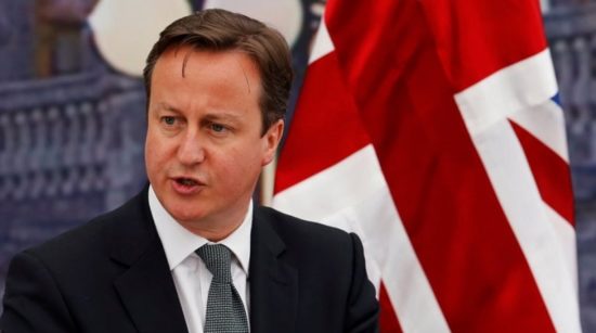 Κάμερον: Οι τράπεζες θα λογοδοτούν για ανάμειξη εργαζομένων σε ξέπλυμα χρήματος