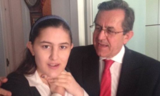 Συλλυπητήρια του Αλ. Τσίπρα για τον θάνατο της κόρης του Νίκου Νικολόπουλου