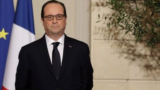 Ολάντ: Η Γαλλία αντιμετωπίζει μια μεγάλη τρομοκρατική απειλή