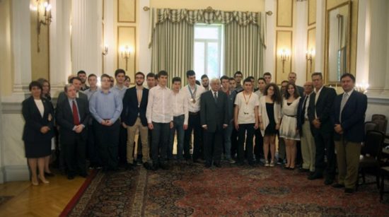 Παυλόπουλος κατά Φίλη και Μπαλτά: Η αριστεία αναδεικνύει και υπηρετεί την αρχή της ισότητας