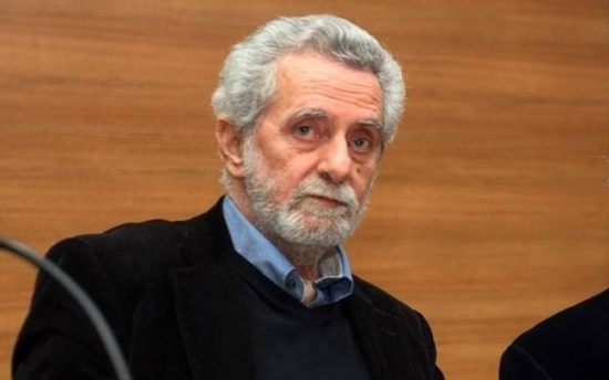 Δρίτσας για απεργίες: Η κυβέρνηση καταβάλει προσπάθειες για να υπάρξει λύση στα λιμάνια