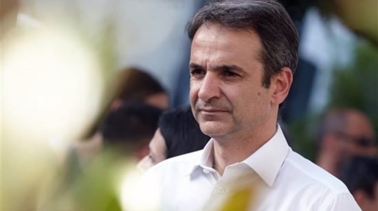 ΝΔ: Με συναινετική διάθεση για τη συνταγματική αναθεώρηση αλλά χωρίς τακτικισμούς