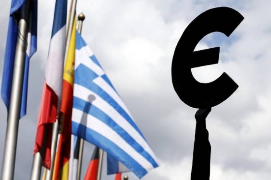 Πιέσεις στα ομόλογα της «ευρωπεριφέρειας» από το risk off κλίμα – Στο 8,306% η ελληνική δεκαετία