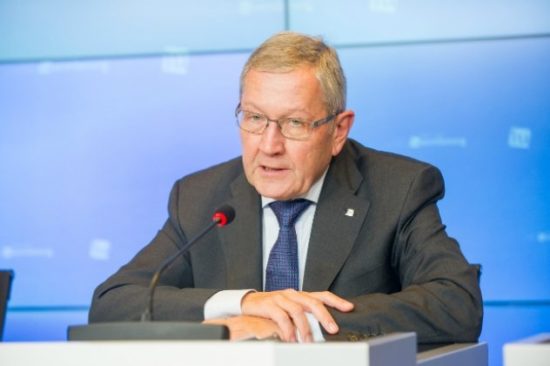 «Κάντε μεταρρυθμίσεις και αφήστε τις ελαφρύνσεις» το μήνυμα Ρέγκλινγκ στην κυβέρνηση