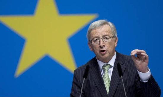 Γιούνκερ: Δεν θα επαναδιαπραγματευτούμε σε περίπτωση Brexit