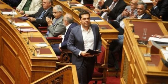 Ο Τσίπρας έχασε τη μάχη του εκλογικού νόμου – Τι σημαίνει για τη χώρα