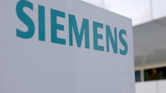 Σάλος με την επ’ αόριστον αναβολή της δίκης Siemens – Αναζητούνται ευθύνες