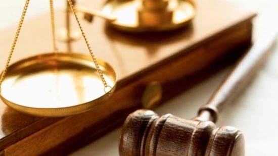 Αντίθετη η Ένωση Δικαστών και Εισαγγελέων σε διατάξεις του ν/σ για αποφυλακίσεις και παύσεις διώξεων