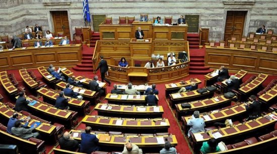 Άπιαστος ο στόχος των 200 βουλευτών για τον εκλογικό νόμο