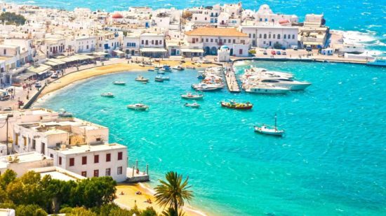 Οι Ρώσοι προτιμούν την Ελλάδα για πολυτελείς διακοπές