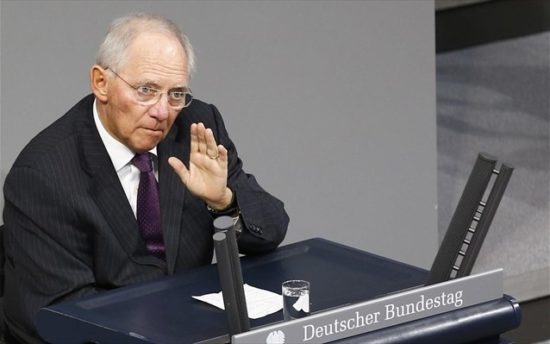 Σόιμπλε: Ευνοϊκό το οικονομικό περιβάλλον της Γερμανίας παρά το Brexit