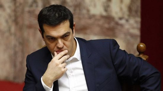 Κυβέρνηση: Δελεάζει Ποτάμι και ΠΑΣΟΚ με πριμ 20 εδρών για να περάσει τον εκλογικό νόμο