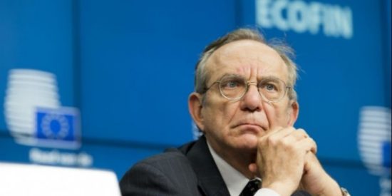 Ιταλία: Αισιοδοξία Πάντοαν για εξεύρεση συμβιβαστικής λύσης για τις τράπεζες