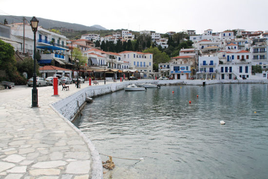 Τhe Sun και Financial Times «ανακαλύπτουν» την Άνδρο