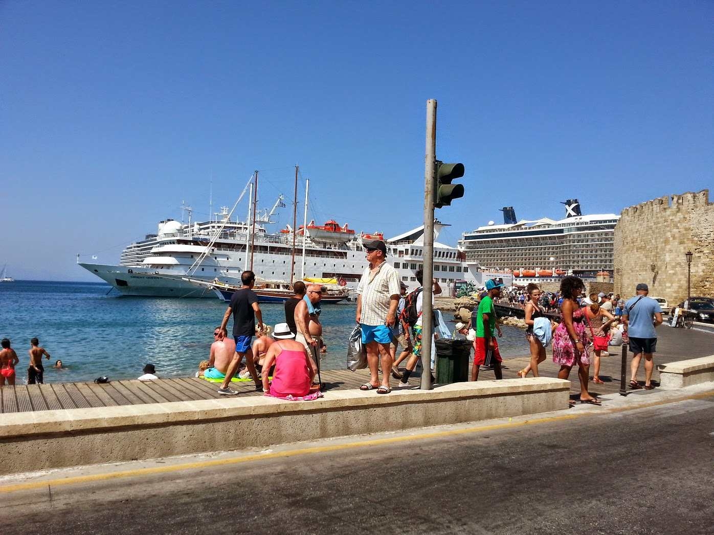 Ε. Κουντουρά: Αυξημένη κατά 5% η τουριστική ροή