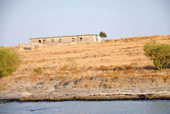 Αντάρτικο στον ΣΥΡΙΖΑ για τις «στρατιωτικές» αποκρατικοποιήσεις