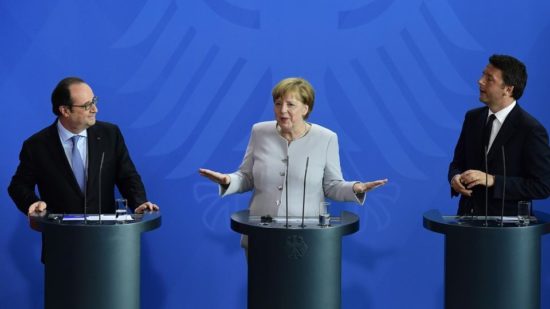 Συνάντηση Μέρκελ-Ρέντσι-Ολάντ για το μέλλον της Ευρώπης