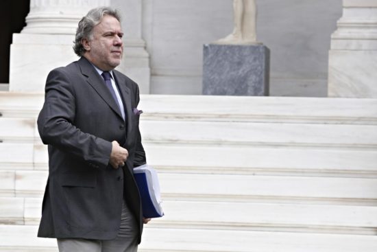 Κατρούγκαλος: Με εθνική σύνταξη 384 ευρώ κανένας δεν θα είναι φτωχός