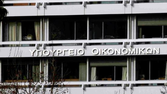 Ο ΕΝΦΙΑ, το «κρας τεστ» των εσόδων και η απειλή του «κόφτη»
