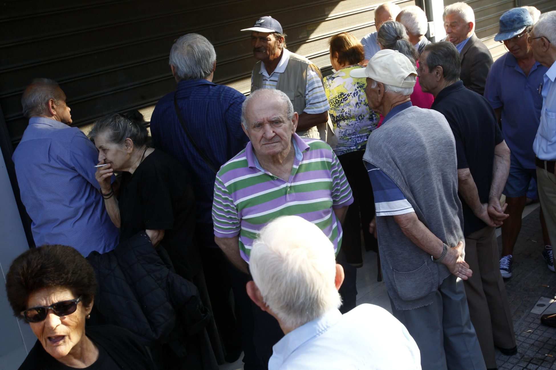 Με προσωρινή σύνταξη μένουν επ’ αόριστον 150.000 συνταξιούχοι με το νέο ασφαλιστικό