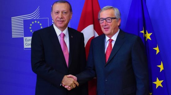 Άγκυρα: Άρση της βίζας ή ανοίγουμε τα σύνορα – Ευρώπη: Μη μας εκβιάζετε