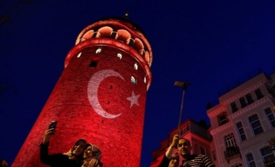 Η Διεύθυνση Θρησκευτικών Υποθέσεων της Τουρκίας απομάκρυνε άλλα 2.560 μέλη