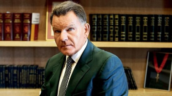 Τραγωδία στην Αίγινα: Ο Κούγιας στην εκπροσώπηση της οικογένειας του 44χρονου και της 5χρονης