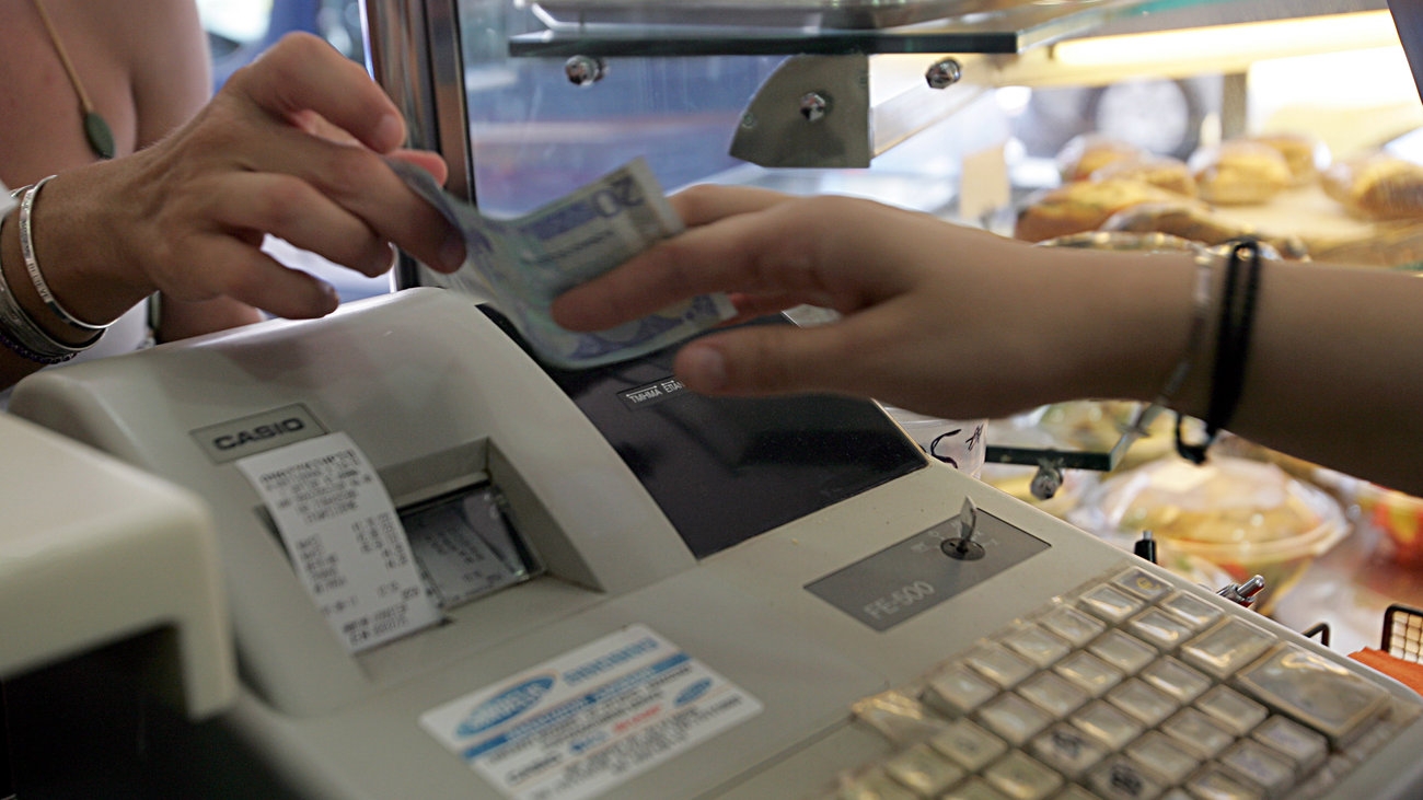 Δείτε πώς οι δύο μέρες λουκέτο για φοροδιαφυγή γίνονται 30