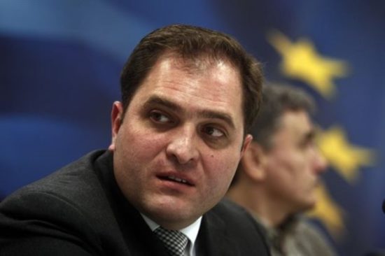 Συνέντευξη Γ. Πιτσιλή σε ελβετική εφημερίδα: «Ζητάτε αποδείξεις» όταν επισκέπτεστε την Ελλάδα