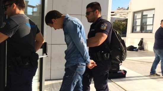 Σοκάρει η απολογία του πατέρα της Άννυ: Την τεμάχισα, λλά δεν τη δολοφόνησα