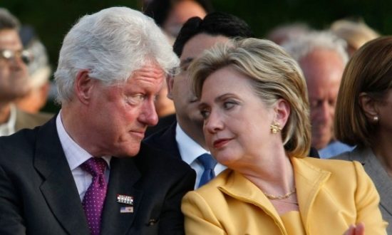 «Πονοκέφαλος» για τη Χίλαρι το ροζ παρελθόν του Κλίντον