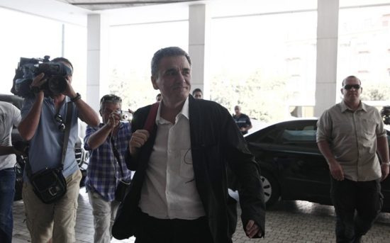 Mε διαφθορά και υπερταμείο ξεκινά ο νέος γύρος διαπραγματεύσεων με τους δανειστές