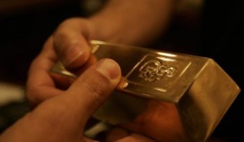 Πρώτο πτωτικό τρίμηνο του έτους για τον χρυσό