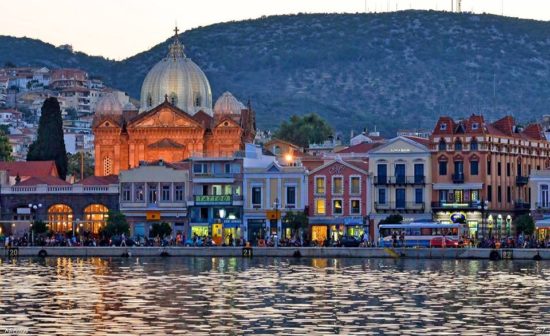 «Επέλαση» Τούρκων τουριστών στη Μυτιλήνη για τη γιορτή του κουρμπάν μπαϊράμ