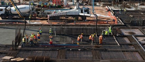 Σχέδιο Σπίρτζη για έλεγχο όλης της κατασκευαστικής δραστηριότητας της χώρας