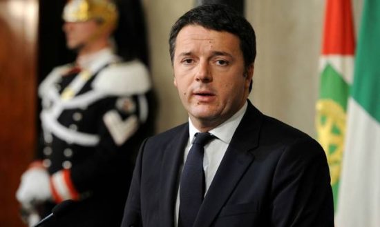 Ο Ρέντσι δεν συμμερίζεται τις θέσεις Ολάντ και Μέρκελ