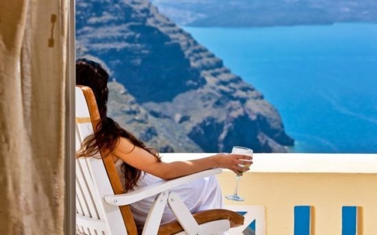 Ελ. Κουντουρά: Λύση – ανάσα για τα τουριστικά καταλύματα της χώρας