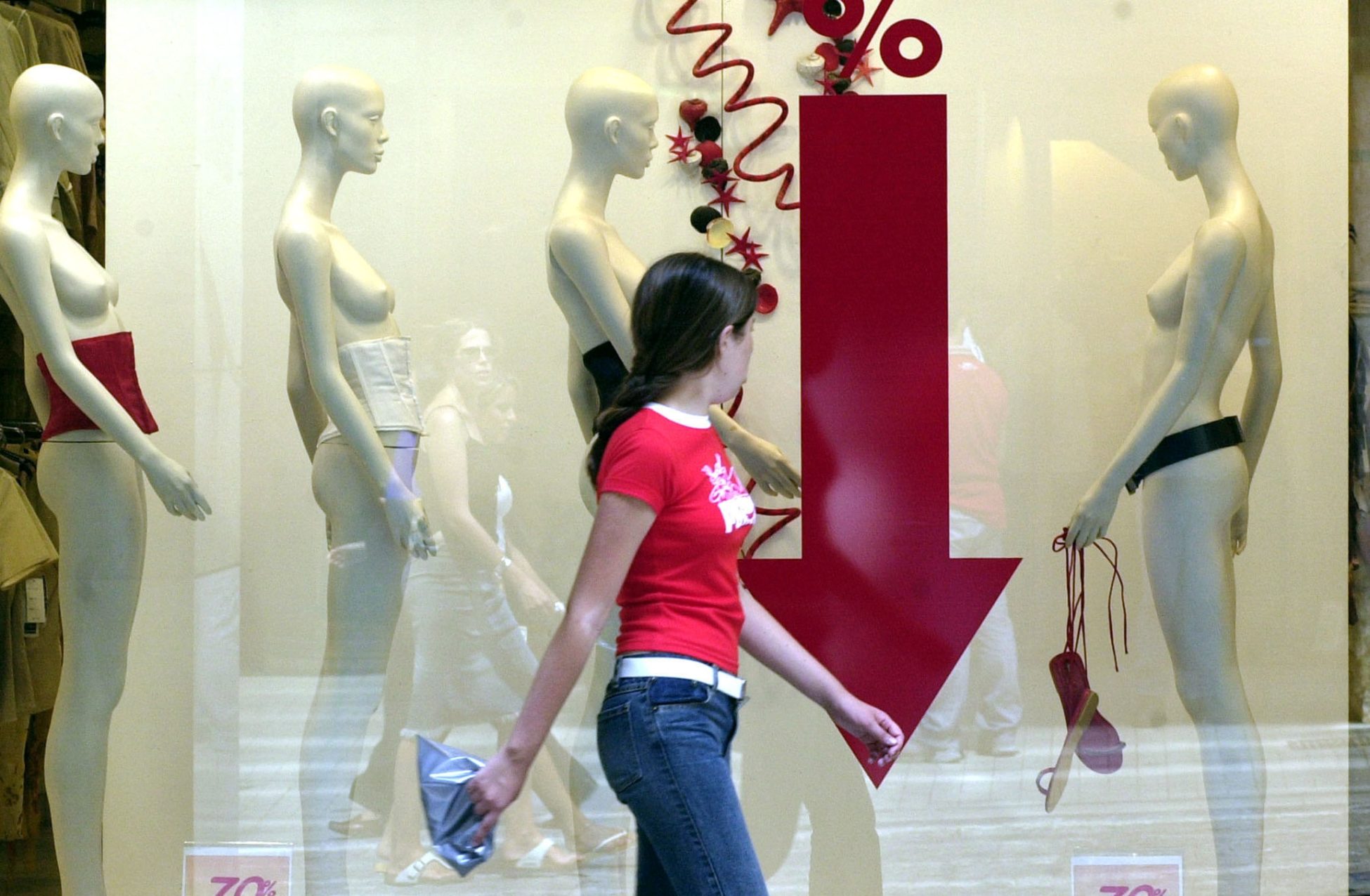 Εθνική: Αναγκαία η αναδιάρθρωση στο λιανεμπόριο – Μόλις το 1/3 του κλάδου λειτουργεί αποτελεσματικά