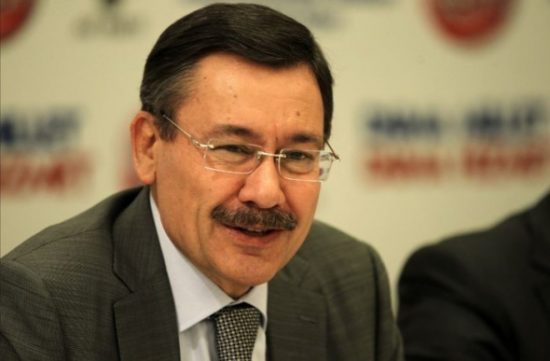 Αίγινα και Ύδρα έφτασε να διεκδικεί ο δήμαρχος της Άγκυρας!