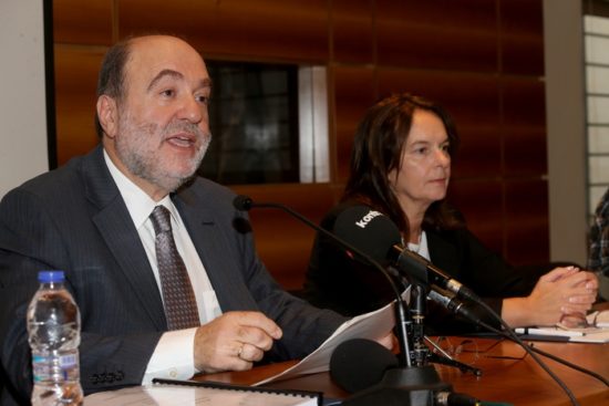 Επιστρέφει σαν απλός υπάλληλος στο υπουργείο Οικονομικών ο Τρ. Αλεξιάδης