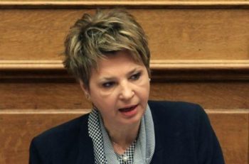 Γεροβασίλη: Ανυπόστατο και παραπλανητικό ότι οι δανειστές ζητούν απολύσεις δημοσίων υπαλλήλων