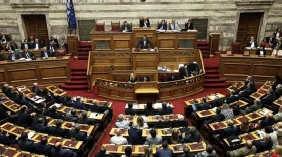 Διαβάστηκαν στη Βουλή τρεις δικογραφίες για τους Ξανθό, Πολάκη και Βαρουφάκη