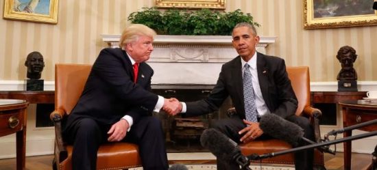 Παγωμάρα, αμηχανία και απλανή βλέμματα στη συνάντηση «παλιού» και «νέου»