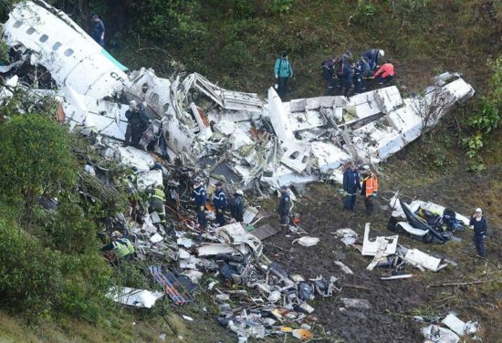 Αεροπορική τραγωδία στην Κολομβία: Στους 71 οι νεκροί – 4 άτομα δεν είχαν επιβιβαστεί
