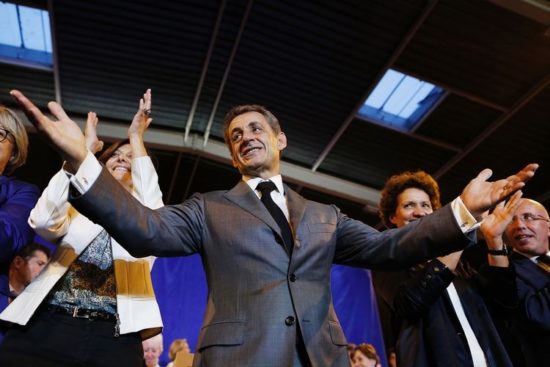 Σαρκοζί: Προτείνει δεύτερο δημοψήφισμα για το Brexit μετά τις μεταρρυθμίσεις