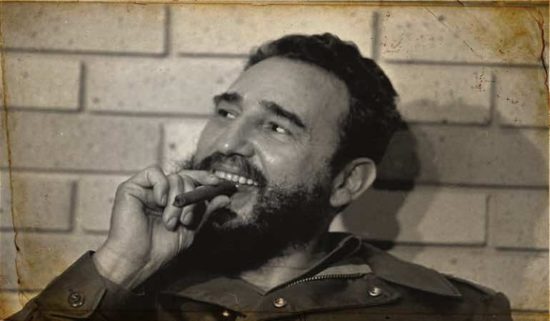 Πέθανε ο ηγέτης της κουβανικής επανάστασης Φιντέλ Κάστρο