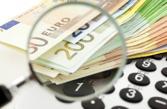 Μικρότερο κάθε χρόνο το εφάπαξ – Θα το δίνουν όσο αντέχουν τα Ταμεία